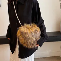 Women's Plush Solid Color Vintage Style Classic Style Heart-shaped Zipper Shoulder Bag Handbag Crossbody Bag main image 3
