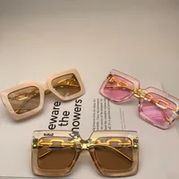 Square Chain High-end Sunglasses  New  Trend Large Frame Street Photo Glasses Frame Personality Women main image 2