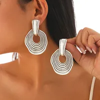 1 Pair Simple Style Classic Style Solid Color Plating Alloy Drop Earrings main image 2