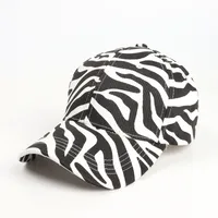 Personalized Cow Striped Baseball Cap Curved Eaves Leopard Print Baseball Cap Men's And Women's Outdoor Sunscreen Hat sku image 10
