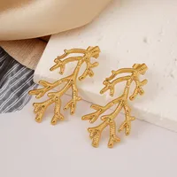 Europe And America Cross Border Hot Sale Seaweed-Shaped Fashionable All-Match Stainless Steel Earrings Female Furnace Vacuum Vapor Plating 18K Gold Earrings Earrings main image 4