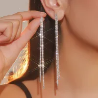 1 Pair Simple Style Geometric Plating Copper Rhinestones Drop Earrings main image 1
