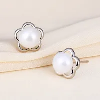 1 Pair 925 Sterling Silver Pearl Flower Ear Studs main image 1