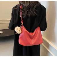 Women's Large Pu Leather Solid Color Streetwear Dumpling Shape Zipper Shoulder Bag main image 2
