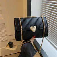 Women's Small Pu Leather Solid Color Streetwear Square Magnetic Buckle Shoulder Bag Crossbody Bag main image 4