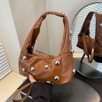 Women's Pu Leather Solid Color Streetwear Square Magnetic Buckle Shoulder Bag Underarm Bag main image 2