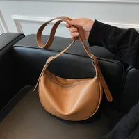 Women's Medium Pu Leather Solid Color Streetwear Dumpling Type Zipper Saddle Bag sku image 5