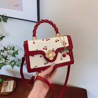Women's Pu Leather Solid Color Streetwear Square Magnetic Buckle Handbag main image 2