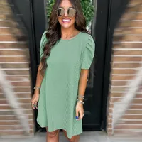 Women's Sheath Dress Vacation Simple Style Round Neck Short Sleeve Solid Color Above Knee Holiday main image 1
