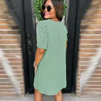 Women's Sheath Dress Vacation Simple Style Round Neck Short Sleeve Solid Color Above Knee Holiday main image 4