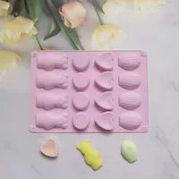 Cute Heart Shape Solid Color Shell Silica Gel Bakeware 1 Piece main image 1