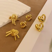 1 Pair Simple Style Heart Shape 304 Stainless Steel 18K Gold Plated Ear Studs main image 7