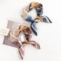 Women's Pastoral Houndstooth Flower Satin Silk Scarf main image 4
