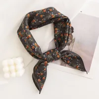 Women's Pastoral Houndstooth Flower Satin Silk Scarf sku image 20