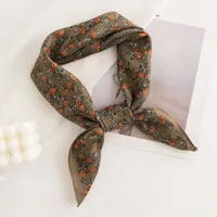 Women's Pastoral Houndstooth Flower Satin Silk Scarf sku image 21