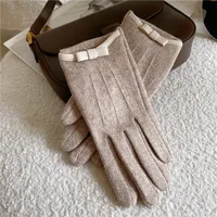 Women's Casual Elegant Simple Style Solid Color Gloves sku image 7