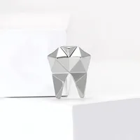 Simple Style Classic Style Alloy Plating Unisex Brooches main image 3