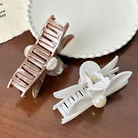 Women's Sweet Geometric Flower Resin Inlay Artificial Pearls Hair Claws main image 2