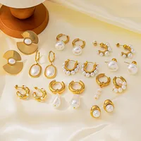 1 Pair Elegant French Style C Shape U Shape Asymmetrical Plating Titanium Steel Artificial Pearls Drop Earrings Earrings Ear Studs main image 1