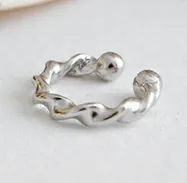Korean S925 Sterling Silver Twist Ear Clip sku image 1