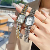 Modern Style Geometric Butterfly Double Snap Quartz main image 4