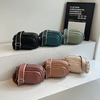 Unisex Medium Pu Leather Solid Color Classic Style Sewing Thread Square Zipper Square Bag main image 1