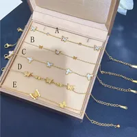 Casual Elegant Cute Butterfly 304 Stainless Steel Inlay Acrylic Zircon 18K Gold Plated Women's Bracelets main image 2