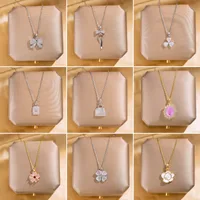 Elegant Four Leaf Clover Heart Shape Butterfly Titanium Steel Copper Plating Zircon Women's Pendant Necklace main image 2