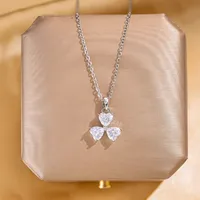 Elegant Four Leaf Clover Heart Shape Butterfly Titanium Steel Copper Plating Zircon Women's Pendant Necklace sku image 4