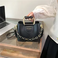 Women's Pu Leather Solid Color Classic Style Streetwear Square Zipper Handbag Crossbody Bag main image 1