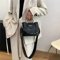 Women's Pu Leather Solid Color Classic Style Streetwear Square Zipper Handbag Crossbody Bag main image 4