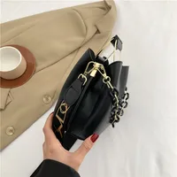 Women's Pu Leather Solid Color Classic Style Streetwear Square Zipper Handbag Crossbody Bag main image 7