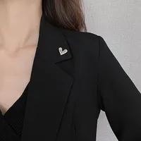 Elegant Heart Shape Alloy Women's Brooches main image 7