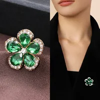 Elegant Flower Alloy Women's Brooches main image 1