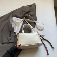 Women's Pu Leather Solid Color Classic Style Streetwear Bucket Zipper Handbag Crossbody Bag main image 6