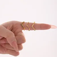 Elegant V Shape 304 Stainless Steel Plating Inlay Zircon 18K Gold Plated Women's Rings main image 4