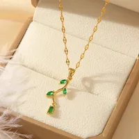 Elegant Four Leaf Clover Heart Shape Butterfly Titanium Steel Copper Plating Zircon Women's Pendant Necklace sku image 24