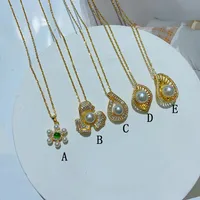 Casual Cute Sweet Irregular Water Droplets Flower 304 Stainless Steel Plating Inlay Imitation Pearl Zircon 18K Gold Plated Women's Pendant Necklace main image 2
