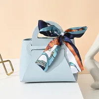 European Style Creative Wedding Candy Box Leather Handheld Bag Ins Style Wedding Party Favors Return Gift Candy Packaging sku image 3