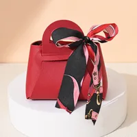 European Style Creative Wedding Candy Box Leather Handheld Bag Ins Style Wedding Party Favors Return Gift Candy Packaging sku image 1