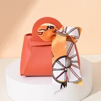 European Style Creative Wedding Candy Box Leather Handheld Bag Ins Style Wedding Party Favors Return Gift Candy Packaging sku image 5