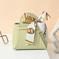 European Style Creative Wedding Candy Box Leather Handheld Bag Ins Style Wedding Party Favors Return Gift Candy Packaging sku image 9