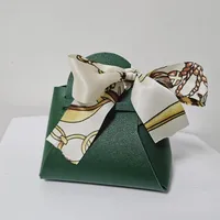 European Style Creative Wedding Candy Box Leather Handheld Bag Ins Style Wedding Party Favors Return Gift Candy Packaging sku image 20