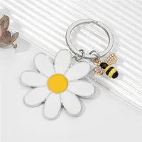 Simple Style Flower Bee Metal Unisex Keychain main image 1