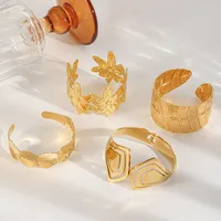 Elegant Exaggerated Artistic Geometric Leaves Flower 304 Stainless Steel 18K Gold Plated Unisex Bangle main image 2