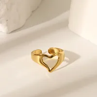 Vacation Classic Style Heart Shape 304 Stainless Steel Heart Flowers Hollow Out 18K Gold Plated Unisex Rings main image 8