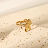 Vacation Classic Style Heart Shape 304 Stainless Steel Heart Flowers Hollow Out 18K Gold Plated Unisex Rings main image 5