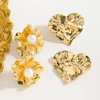 1 Pair Vacation Classic Style Heart Shape Flower Imitation Pearl Alloy Ear Studs main image 3