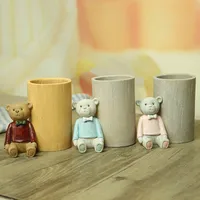 1 Piece Bear Learning Resin Cute Pen Holder main image 4