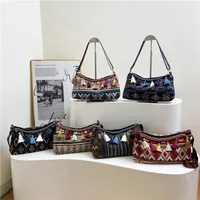 Women's Medium Cloth Geometric Ethnic Style Streetwear Tassel Sewing Thread Square Zipper Shoulder Bag main image 1